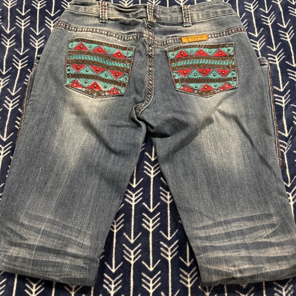 Cowgirl Tuff Apache Jeans - Picture 3 of 4